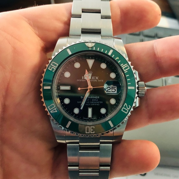 Rolex Hulk Submariner Date 116610LV, Full set 2017 - Picture 8 of 15